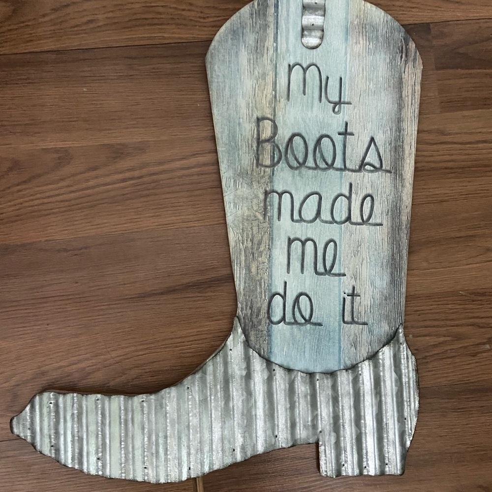 Rustic Boot Wall Decor